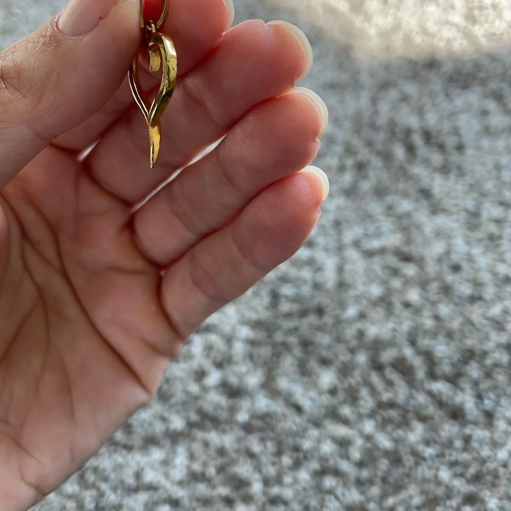 18k Gold Heart Pendant - Picture 8 of 11